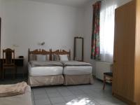 Quadruple Room with Bathroom
