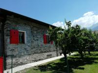 La casetta di Biancaneve Valtellina e lago di Como - B&B