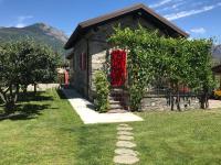 B&B Dubino - La casetta di Biancaneve Valtellina e lago di Como - Bed and Breakfast Dubino