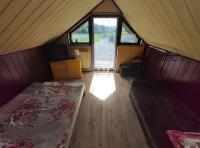 Basic Triple Room with Shared Bathroom