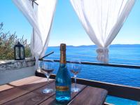 Old, stone 2 floor house above the sea-Najka - B&B Pisak