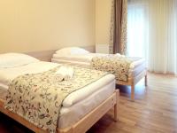 Large Twin Room