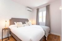 Apartamento con balcón