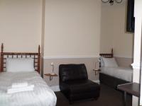 Camera Doppia con Letti Singoli