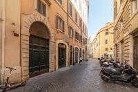 Largo di Torre Argentina Cozy Studio - B&B
