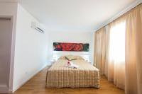 Luxury Studio with City View
