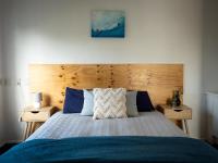 Queen Room with Shared Bathroom