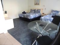 Camera Deluxe Doppia con Letti Singoli