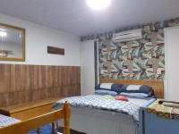 Dreibettzimmer mit eigenem Bad