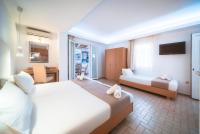 Triple Room with Balcony