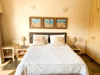 Kamer met Queensize Bed en Balkon