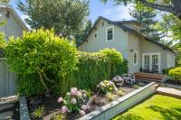 The Oxbow House - Designer 3BD/2BA Home - B&B