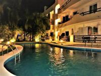 Margaritas Condos in Downtown of Playa - B&B