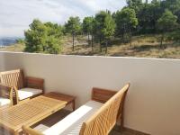 Apartments Overlooking the Green Hills of Ljubovic Park - Chambres d'hôtes Podgorica