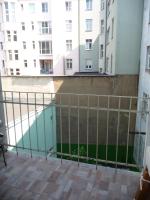 Amazing City center apartment with balcony - Chambres d’hôtes Moravská Ostrava