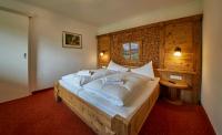 Superior Two-Bedroom Apartment (2-6 adults)