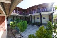 Watukarung Sackstone Guesthouse - Chambres d’hôtes Kalak