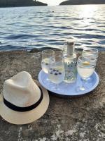 Apartments Nena - B&B Molunat