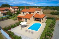 Villa Bartona for 8 persons with private Swimmingpool - B&B