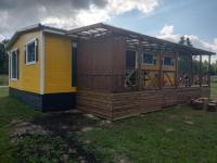 Domek letniskowy - żółty-całoroczny - Chambres d’hôtes
