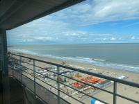 B&B Blankenberge - DIGUE MER APPARTEMENT PANORAMIQUE BLANKBERGE 3 ch 6 pers 2 SDB WIFI - Bed and Breakfast Blankenberge