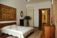 Two-Bedroom Apartment (6 Adults)