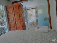 Chalet with Panoramic Spa Bath and Fireplace and Gourmet Balcony - Chardonnay