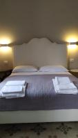Deluxe Zimmer mit Kingsize-Bett