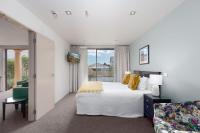 One-Bedroom Apartment with Spa Bath