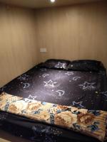 Double Capsule Bed