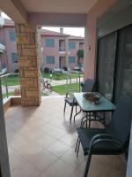 Enoikiazomena diamerismata mezonetes Giannakoudis ΝΟ5 - B&B