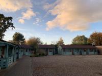 Southernwood - Garden Lodge 14 - Bed and Breakfast
