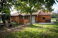 Family Wellness Jacuzzi Sauna Wood Fired Hot Tub 8 Min from Heviz - B&B Rezi