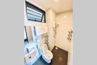Landmark Residence 1, Pool View, Free WiFi, TV-box, Free Parking, Near Kajang, Mahkota Cheras, C180, MRT - Chambres d'hôtes Kajang
