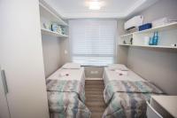 Studio com 2 Camas de Solteiro - ALL0703 - B&B Curitiba