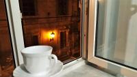Apartment in the Heart of Rynok Square Романтичні апартаменти на площі Ринок Є СВІТЛО! - Chambres d'hôtes Lviv