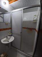Camera Doppia con Letti Singoli con Bagno Privato