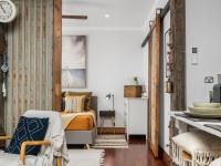 Black Beauty Studio - B&B