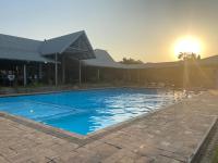 Sands Beach Simbithi Eco Estate Luxury Villa - Bed and Breakfast