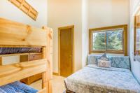 Cheery Gold Bend Family Condo - Chambres d’hôtes Truckee