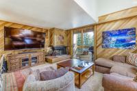 B&B Truckee - Cheery Gold Bend Family Condo - Bed and Breakfast Truckee