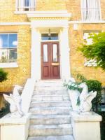 Griffin House Holiday Apartments - B&B