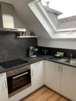 zentrales Dachgeschossapartment in Leichligen - Bed and Breakfast Leichlingen