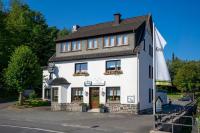 B&B Finnentrop - Zum Lindenbaum - Bed and Breakfast Finnentrop