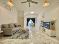 Appartamento con 3 Camere da Letto e Vista Mare