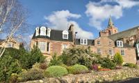 B&B Crieff - Leven House Bed and Breakfast - Bed and Breakfast Crieff