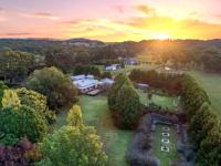 B&B Mittagong - Aylmerton House and Cottage for 14 Southern Highlands - Bed and Breakfast Mittagong