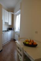 Genovese Villa Elena Appartamenti - Bed and Breakfast Varazze