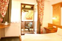Comfort One-Bedroom Apartment with Balcony