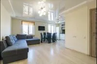 Luxury 2-bedroom Most City Area, center - Bed and Breakfast Dnjepropetrovsk